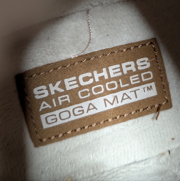 Skechers Women's On-The-go Joy-Lush Chukka Boot - Picture 5 of 6